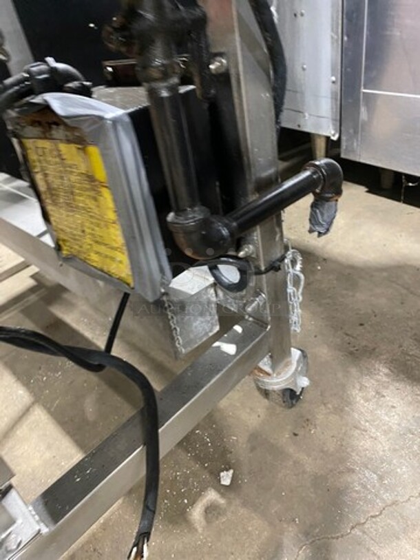 Groen Commercial Natural Gas Powered Skillet/Braising Pan! All Stainless Steel! On Casters! - Image 10 of 10