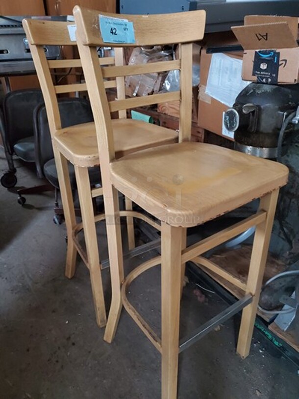 Metal Bar Chair|Color wood.  - Image 4 of 4