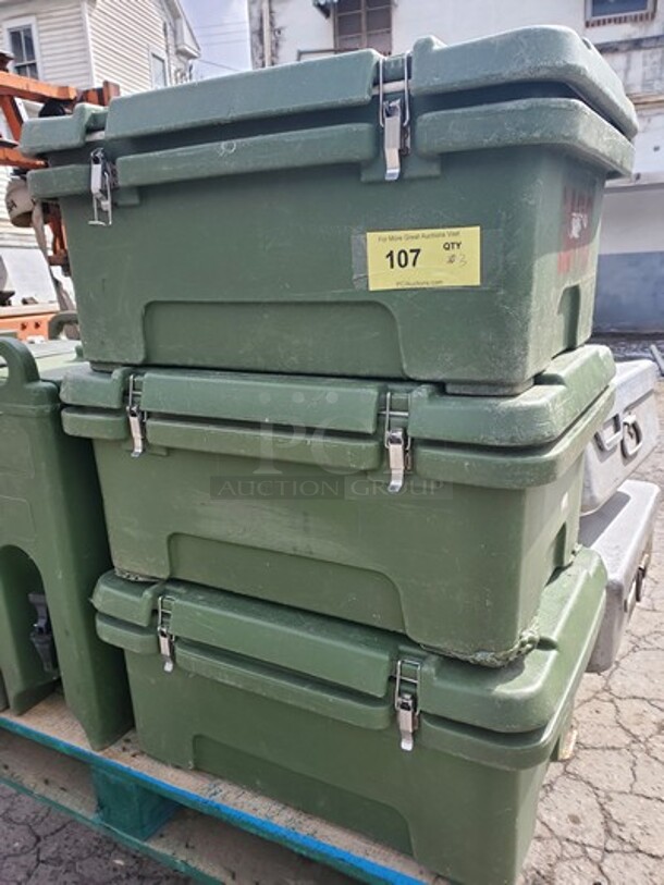Cambro Insulated Container - Image 2 of 3