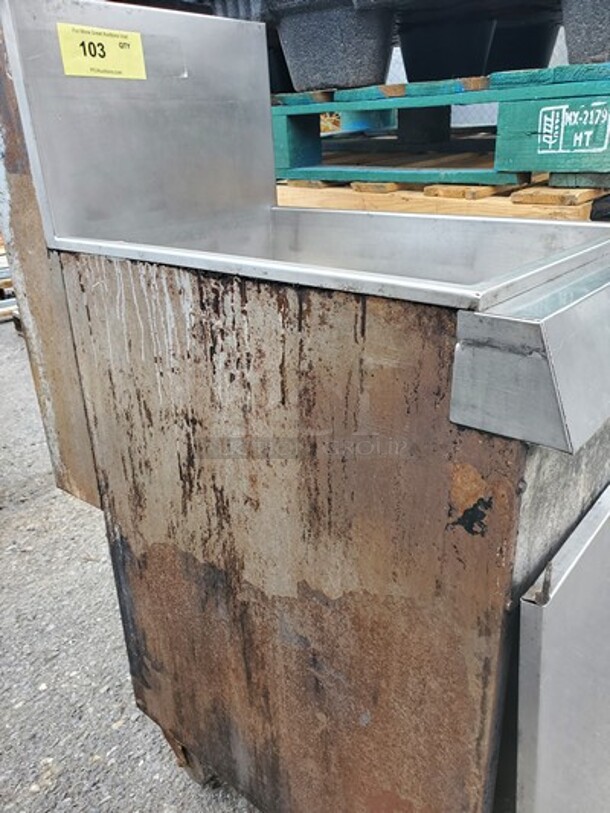 Natural Gas Fryer (unknown condition)  - Image 6 of 7