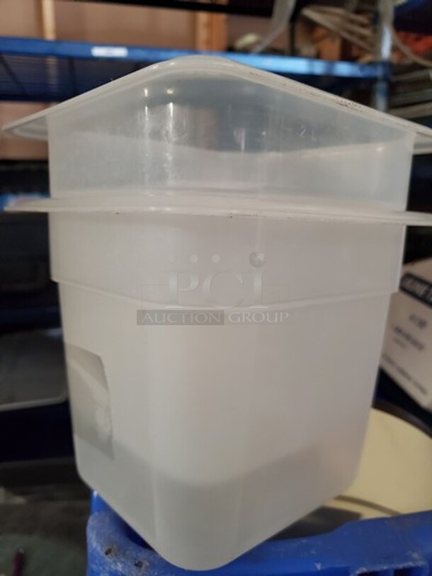 Plastic Food Container  - Image 2 of 4