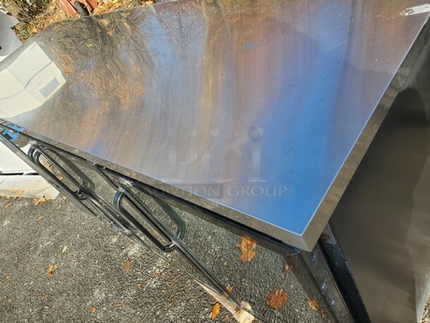 AVANTCO 3 Glass Door Beer Cooler 115Volts 73X25X34 - Image 7 of 8