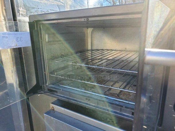OSTER TSSTTVFDXL-CH Toaster Oven 120V 22X14X13 - Image 3 of 3