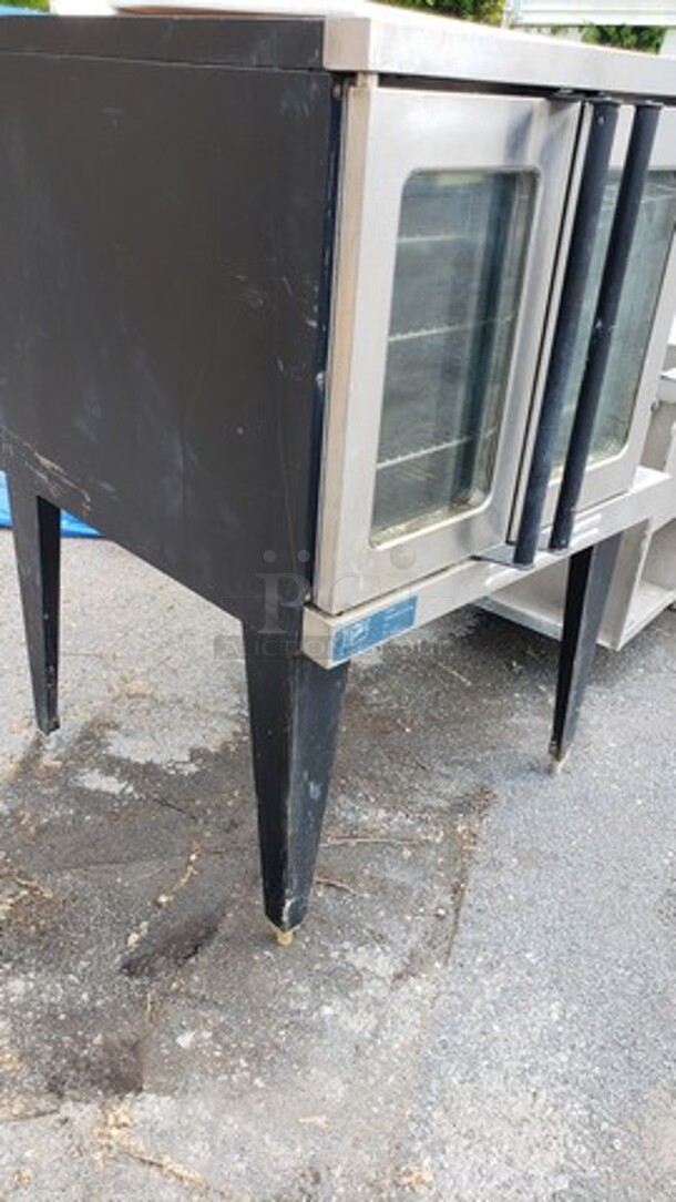 Duke Electric Single Convection Oven! Missing a knob. - Image 3 of 6
