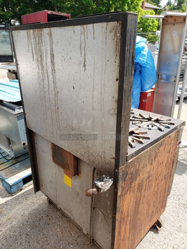 Vulcan 6 Burner Range w/ Oven Base! Propane - Image 5 of 5