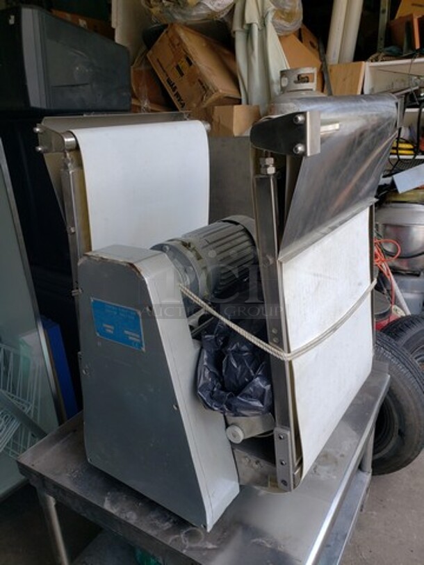 Table Top Dough Sheeter! - Image 1 of 4