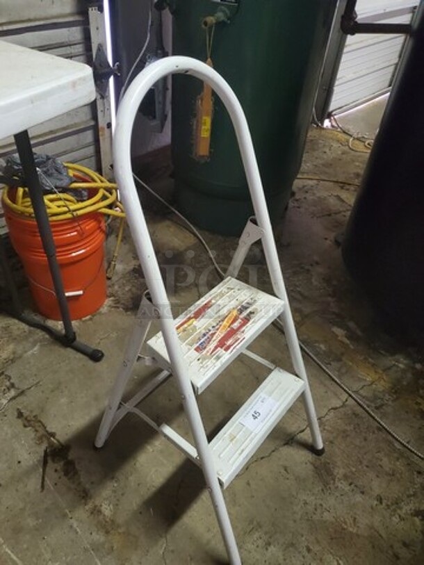 Step Ladder  - Image 2 of 2