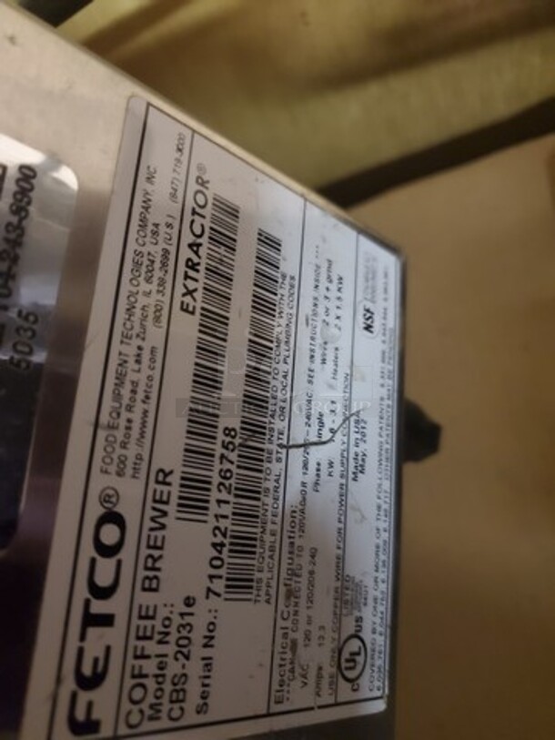 Fetco Extractor Series CBS-2031e 1 Gallon Coffee Brewer - Image 3 of 4