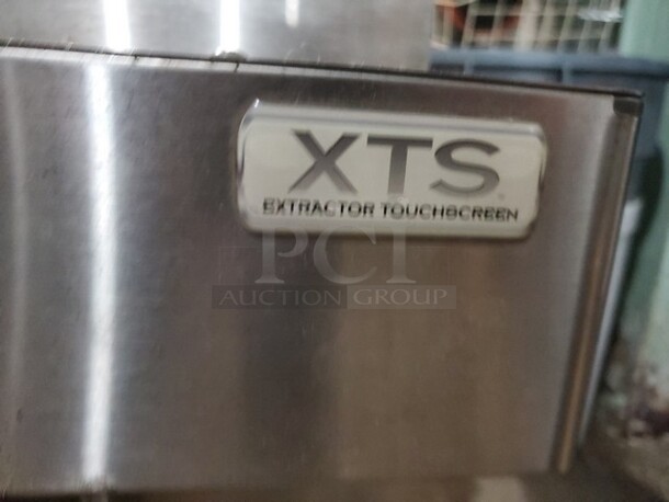 Fetco Coffee Brewer
Good Working Condition
208/230 V
1 PH - Image 2 of 7