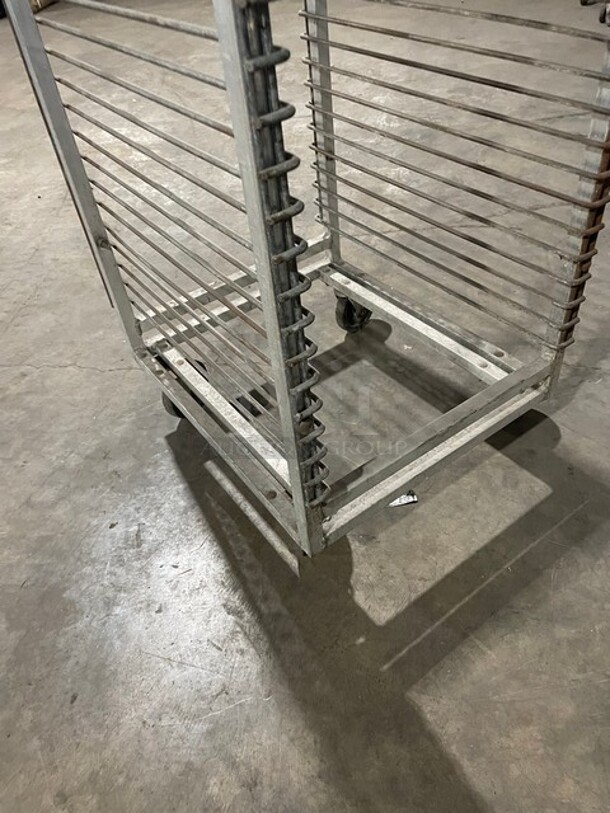 Heavy Duty Commercial 30 Pan Transport Rack! On Casters!  - Image 4 of 4