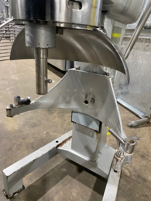 Hebvest Commercial 30Qt Planetary Mixer! With Bowl Guard! Model: SM30HD SN: C041801023UM30M1 120V 60HZ 1 Phase - Image 6 of 9