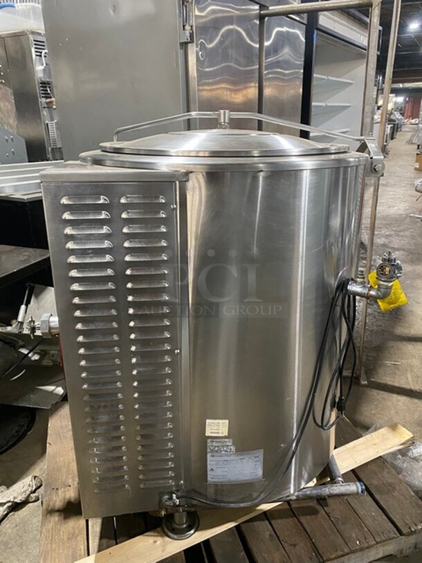 NICE! Market Forge Commercial Natural Gas Powered Floor Style Self-Contained Jacketed Soup Kettle! All Stainless Steel! On Legs! MODEL F40GL5 SN:889807JJ2249 120V 1PH - Image 2 of 12