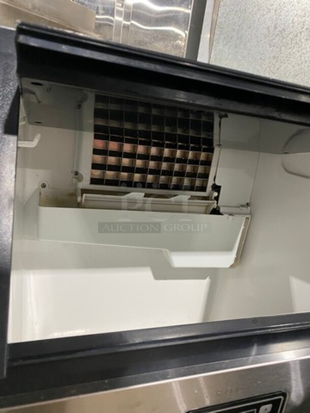 Crownful Commercial Undercounter Ice Maker Machine! All Stainless Steel! Model: CFCIM01 SN: 2205000265 115V 60HZ 1 Phase - Image 5 of 8