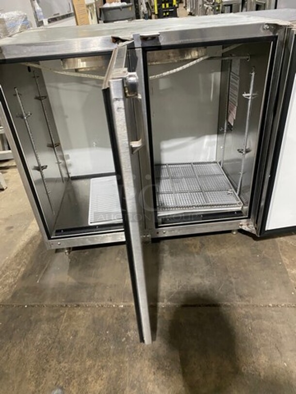 Glastender 2 Door Bar Back Cooler! With Poly Coated Racks! All Stainless Steel! On Legs! Model: NPT52L6SNH(LL/RR) SN: 134125922N 115V 60HZ 1 Phase - Image 5 of 9