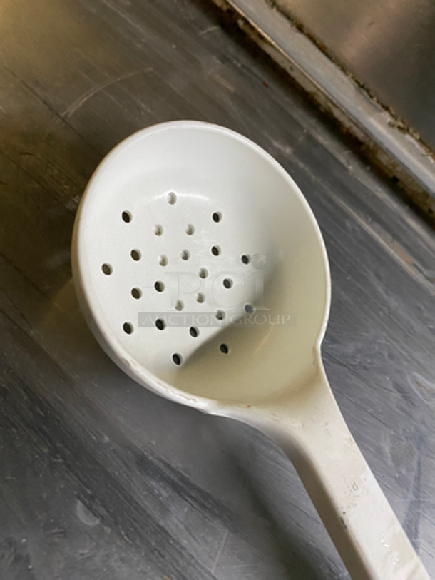 ALL ONE MONEY! 4OZ Perforated Serving Spoons! - Image 3 of 5