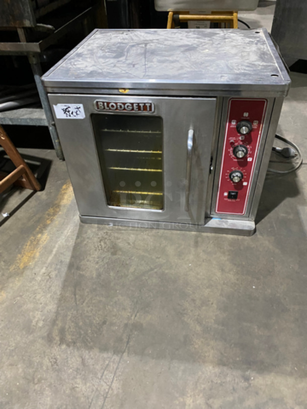 Blodgett Commercial Convection Oven! With View Through Door! With Metal Oven Racks! All Stainless Steel!