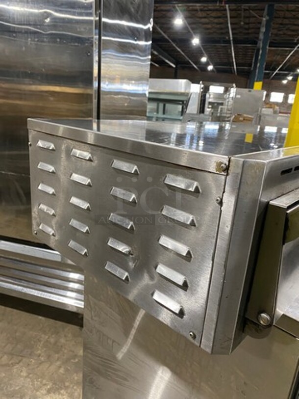 Equipex Commercial Countertop Electric Powered Pizza/ Snack Oven! Model: PZ430D SN: FJ412007 208/240V 60HZ 1 Phase - Image 2 of 8