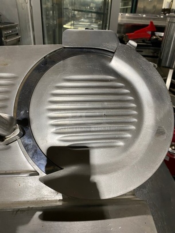 Omas Globe Commercial Countertop Deli/ Meat Slicer! All Stainless Steel! Model: GLMATIC300N SN: 004173 115V - Image 5 of 10