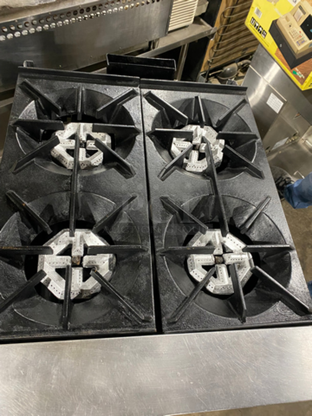 Sunfire Commercial Natural Gas Powered 4 Burner Stove! With Full Size Oven Underneath! Metal Oven Rack! All Stainless Steel! On Legs! - Image 5 of 9