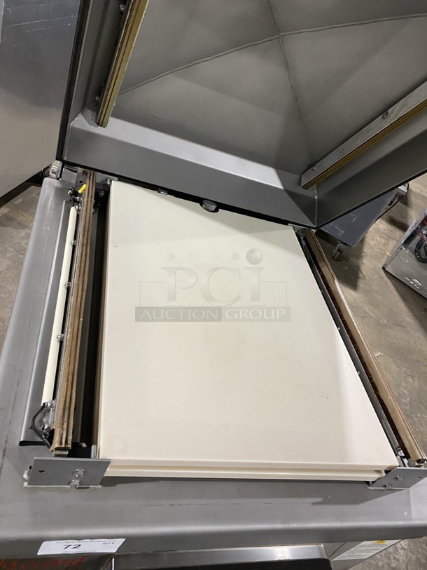 Sipromac Commercial Floor Style Single Chamber Vacuum Sealing Machine! Eletric Powered! All Stainless Steel! On Casters! MODEL 550A SN:5516 208V 3PH - Image 5 of 9