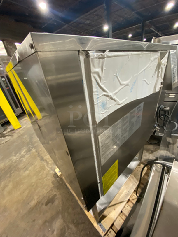 WOW! Alto Shaam Natural Gas Powered Commercial Combitherm Convection Oven! On Commercial Equipment Stand! All Stainless Steel! On Legs! Working When Removed! Model: CTP7-20G 120V 60HZ 1 Phase - Image 4 of 9
