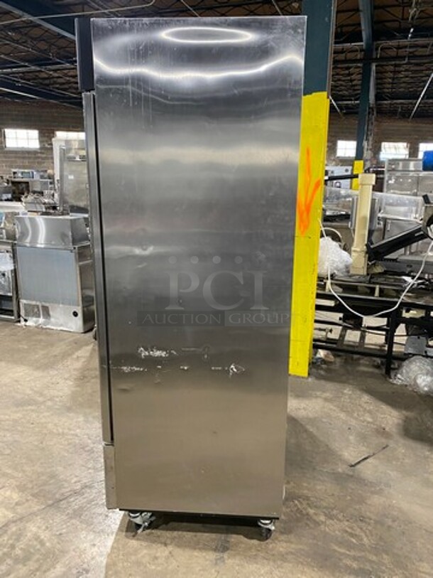 MASTERBILT 2 Solid Door Commercial Reach In Freezer! All Stainless Steel! On Casters! Model: F49-S SN: F49S 115V/60HZ/1 Phase! - Image 3 of 8