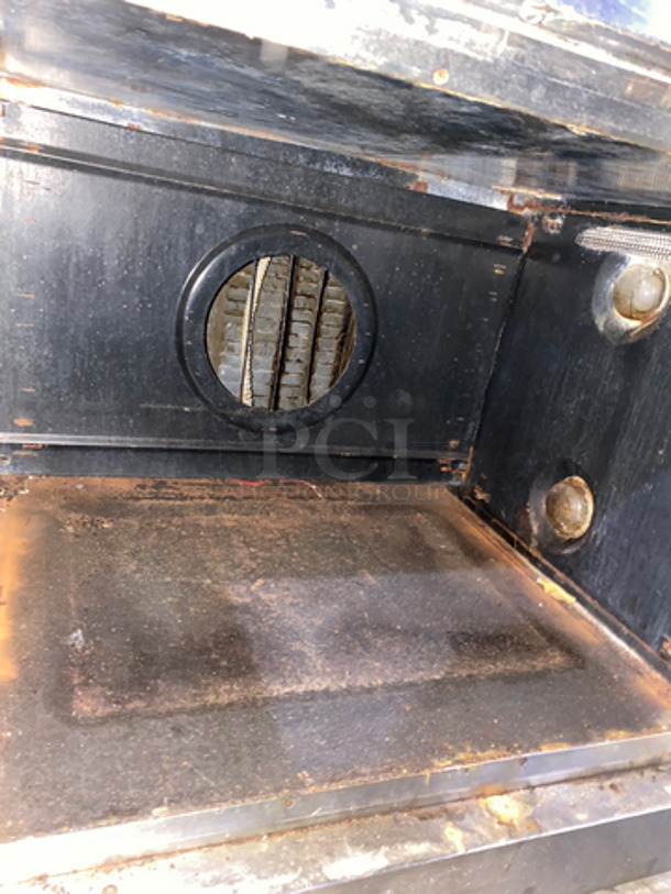 Commercial Countertop Single Door Electric Convection Oven! All Stainless Steel! - Image 5 of 7