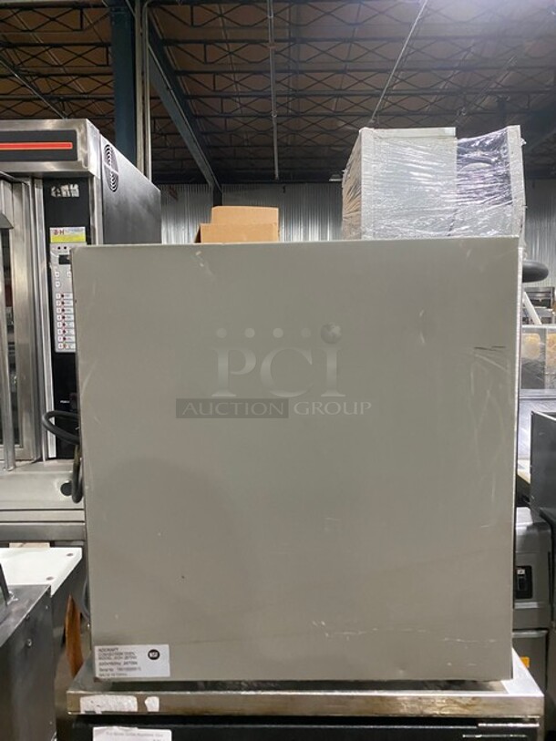 Adcraft Commercial Countertop Electric Powered Convection Oven! With View Through Door! All Stainless Steel! Model: COH2670W SN: 18010020013 220V - Image 2 of 8