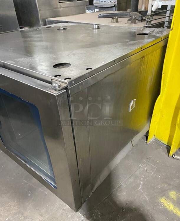 Alto Shaam Commercial Combitherm Convection Oven! All Stainless Steel! On Legs! Model: 7.14ESI SN: 701637000 208/240V 60HZ 3 Phase - Image 2 of 9