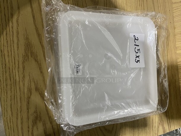 Winco! Food Pan Covers!  - Image 1 of 5