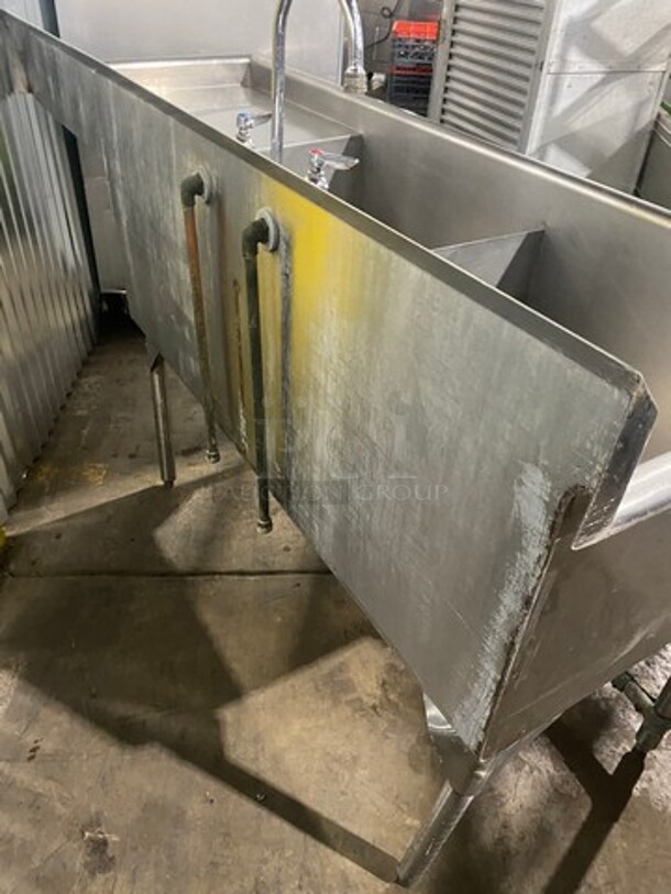 All Stainless Steel Heavy Duty Commercial 2 Bay Sink! With Right Side Drainboard! With Faucet! With Backsplash! On Legs! - Image 3 of 7