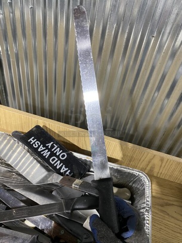 ALL ONE MONEY! Commercial Knives & Food Grater! - Image 7 of 9