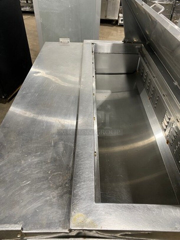 Kelvinator Commercial Refrigerated Sandwich Prep Table! With 2 Door Underneath Storage Space! Poly Coated Racks! All Stainless Steel! On Casters! Model: KCST4812 115V 60HZ 1 Phase - Image 7 of 8