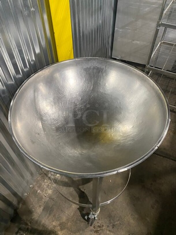 Amazing! Monroe Commercial Wok Holder! With Commercial Pan! All Stainless Steel! On Casters! - Image 3 of 7