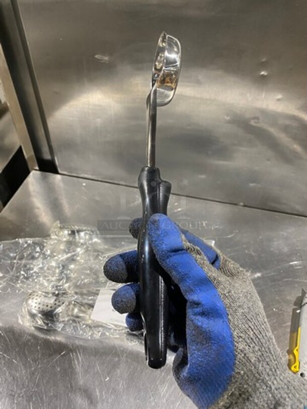 NEW! Perforated Serving Spoons! Stainless Steel With Cool Touch Handle! 6x Your Bid! - Image 5 of 6