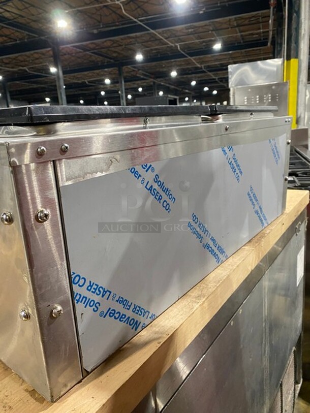 Vollrath All Stainless Steel Serve well CounterTop Steam Table! MODEL 38002 SN: J15001188051002 120V - Image 4 of 10