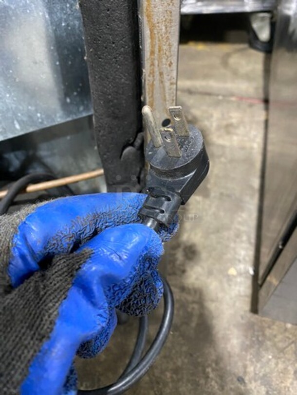 Delfield Commercial Single Door Lowboy/Worktop Cooler! All Stainless Steel! Model: 406STAR2 SN: 1205152000463 115V 60HZ 1 Phase - Image 5 of 9