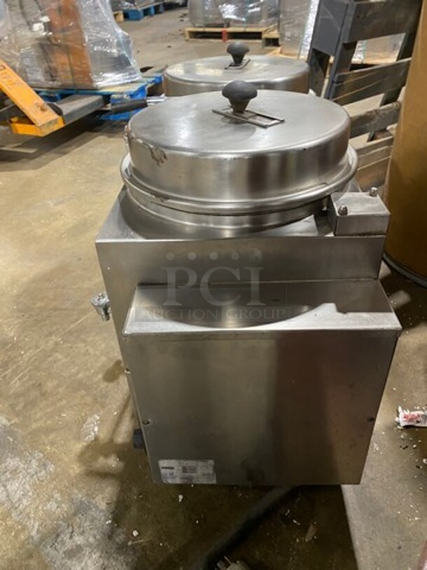 Cecilware Commercial Countertop Automatic Dual Coffee Urn! All Stainless Steel! On Legs! Model: MB1 120V - Image 3 of 11