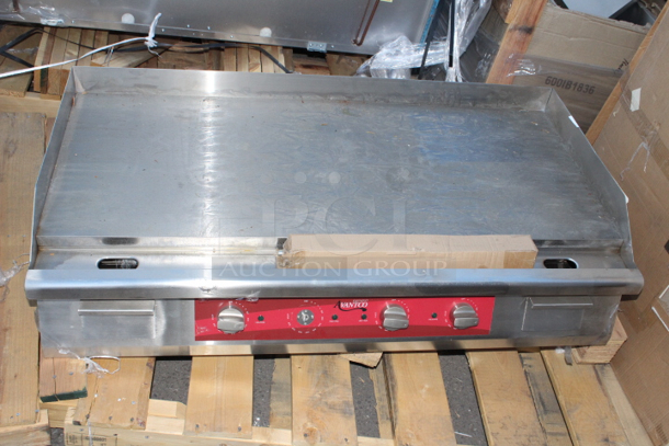 BRAND NEW SCRATCH & DENT! Avantco EG48N 48" Electric Countertop Griddle - 208/240V, 10482W-14000W. Minor denting, missing cord. S/N ECG48C24010041	 - Image 3 of 5