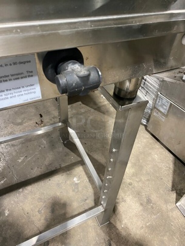 BKI By Giorik Commercial Electric Powered Combi Convection Oven! With View Through Door! With Built In Pan Rack! With Digital Touch Controls! All Stainless Steel! On Legs! Model: COMBI1.06 SN: 102005A000001 208V 60HZ 3 Phase - Image 6 of 12