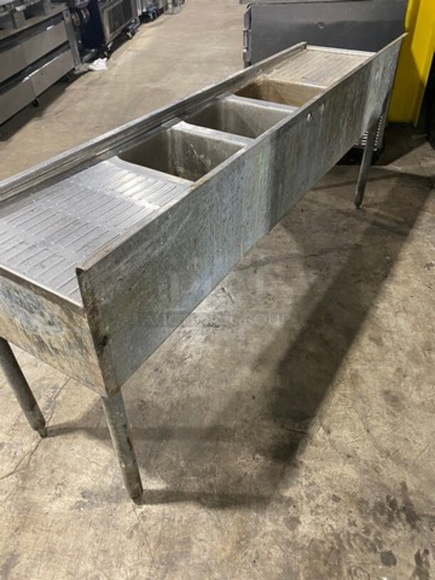 All Stainless Steel! Three Compartment Under Counter Bar Sink! With Dual Drain Boards! On Legs! - Image 3 of 6