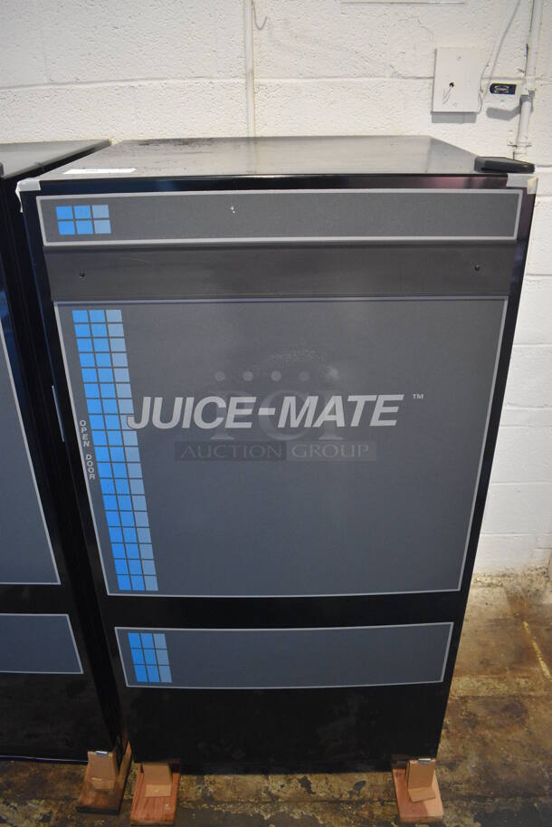 KD Distributing Model FMR1 Metal Commercial Refrigerated Juice Mate Vending Machine. 115 Volts, 1 Phase. 28x27x56. Tested and Working!