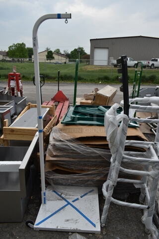 Metal Floor Style Stand.