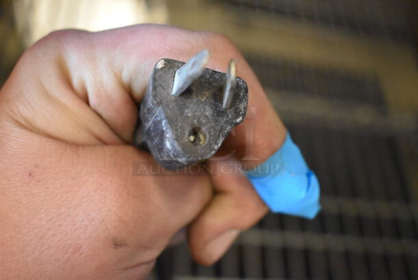 Waring WCO500 Stainless Steel Commercial Countertop Convection Oven. 120 Volts, 1 Phase. - Image 6 of 6