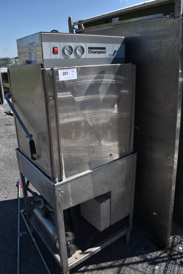 Champion DH2000 Stainless Steel Commercial Straight Pass Through Dishwasher. 208-240 Volts, 3 Phase. 30x30x67 - Image 2 of 8