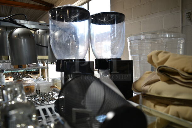 ALL ONE MONEY! Tier Lot of Various Items Including Glasses, Spatulas, Fabric - Image 6 of 8