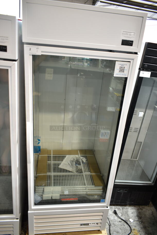BRAND NEW SCRATCH AND DENT! 2024 True TSCI-600R-G-PH Metal Commercial Single Door Cooler Merchandiser w/ Poly Coated Racks. 115 Volts, 1 Phase. Tested and Working! - Image 3 of 8