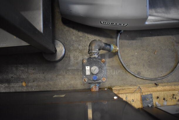 Star Holman Stainless Steel Commercial Countertop Natural Gas Powered Charbroiler Grill. 36x31x18 - Image 6 of 6