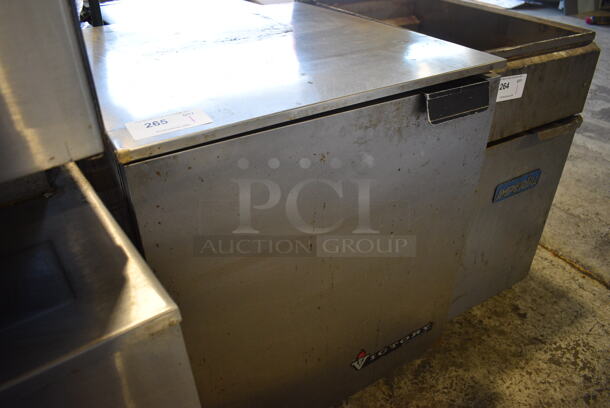 Victory Model UR-27-SST Stainless Steel Commercial Single Door Undercounter Cooler on Commercial Casters. 115 Volts, 1 Phase. 27x30x34. Tested and Working! - Image 3 of 6