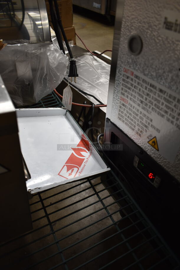 BRAND NEW SCRATCH AND DENT! AvaToast TT-300-208 Stainless Steel Commercial Countertop Electric Powered Conveyor Toaster Oven. 208 Volts, 1 Phase. - Image 4 of 5